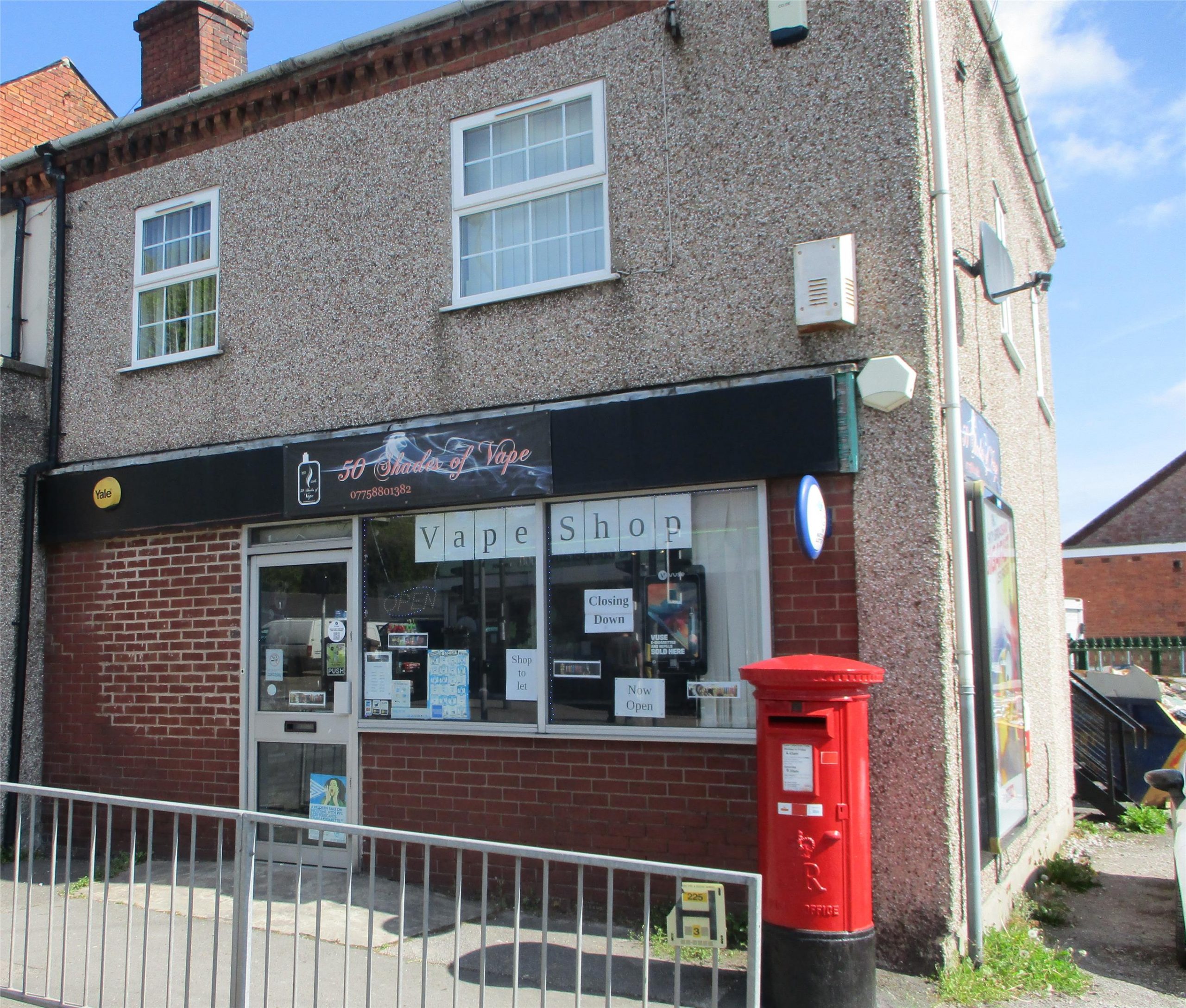 A prominent Somercotes retail unit is available to rent