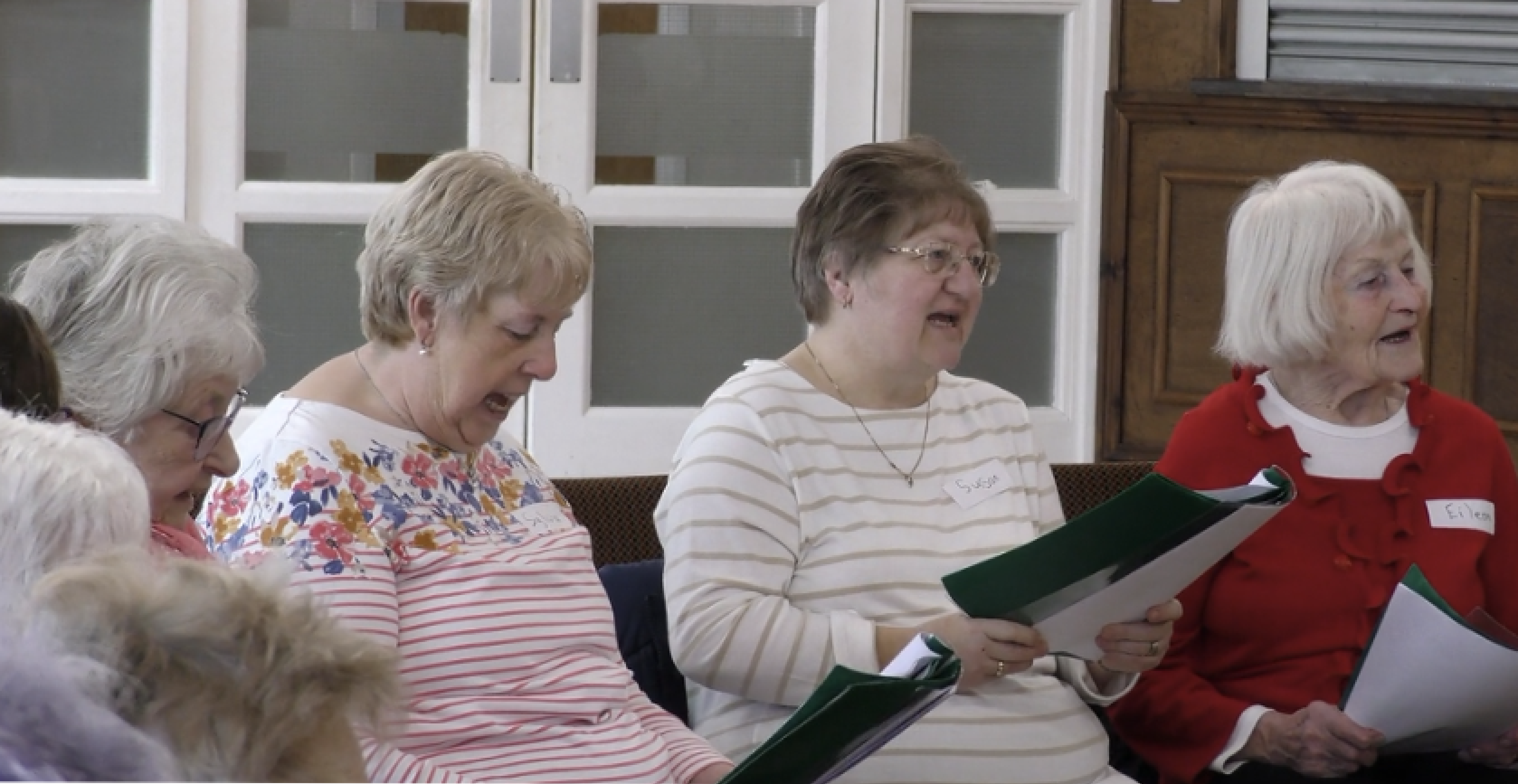 Breaking through the dementia ‘fog’ with singing sessions